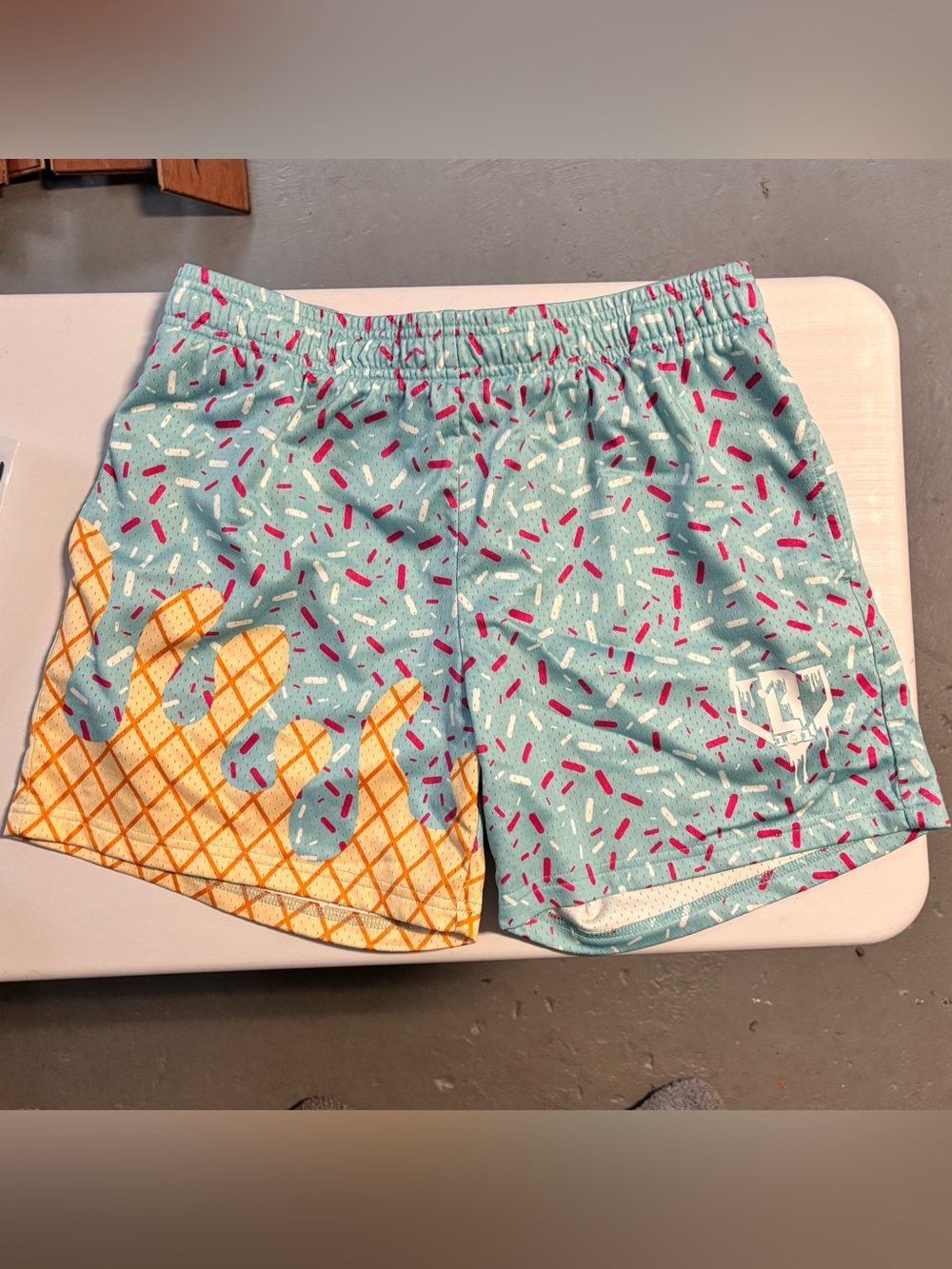 Baseball Lifestyle 101 Men's 5” Ice Cream Shorts - Worn Once - Mens M